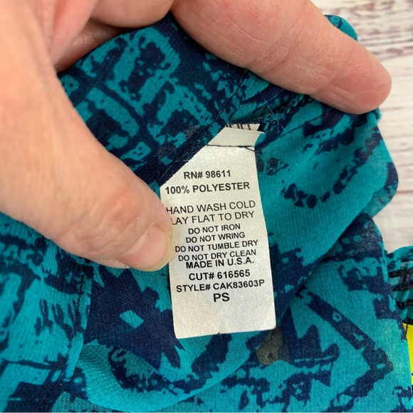 Women’s Top by Eight Sixty Size Petite Small - Picture 7 of 11